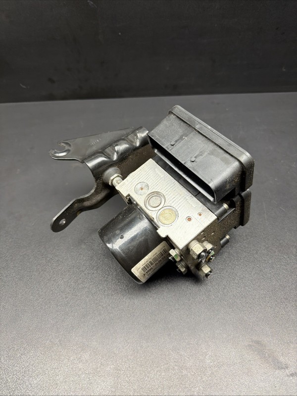 44k Miles 2008-2009 Pontiac Solstice Saturn Sky ABS Anti Lock Brake Pump Module