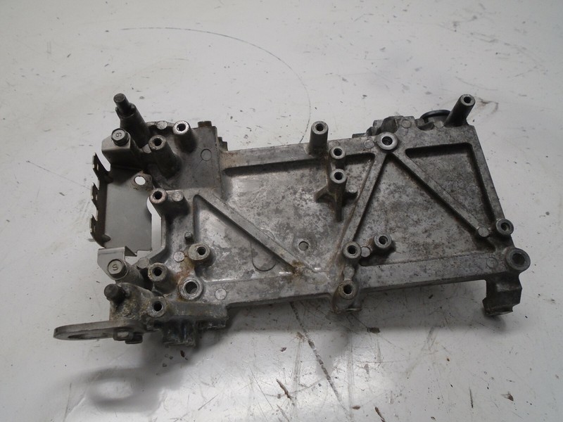 STARTING MOTOR BRACKET 6C5-81822-00-00 YAMAHA OUTBOARD 2006 & LATER F50 F60 HP