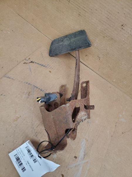 CAPRICE 1976 Pedal Brake/Clutch 276009