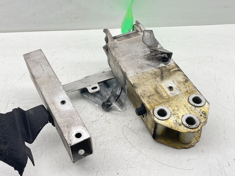 10-16 BMW 528i 5 Series Front LEFT Reinforcement Support Bracket OEM
