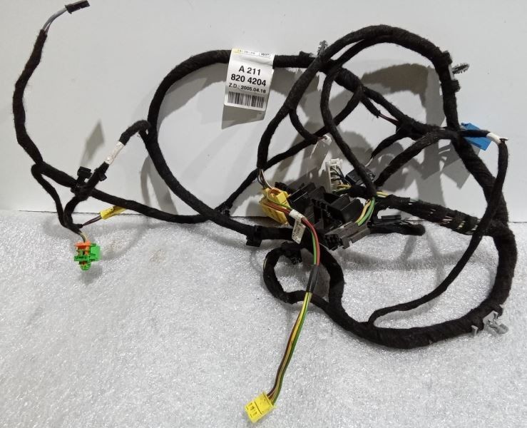 2003-2006 Mercedes E350 W211 RH Front Seat Wire Harness A 211 820 4204