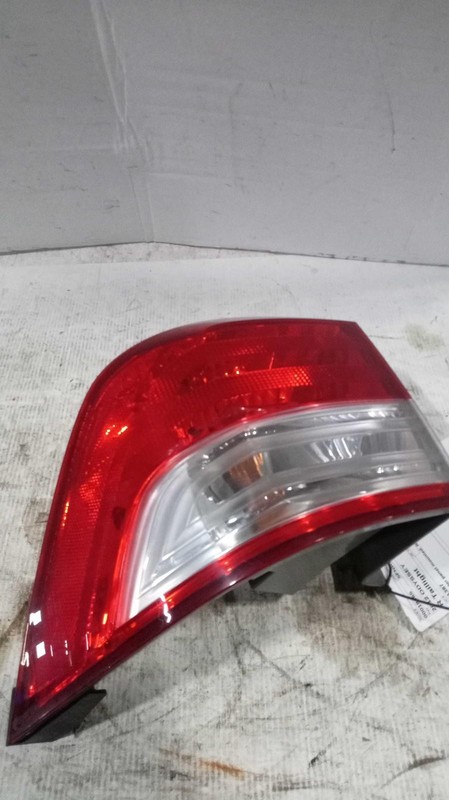 2012 Honda Odyssey Right Tail Light Assembly White OEM 27545 Used 184K Mi