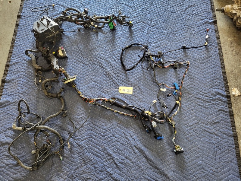 2021 Jeep Renegade Engine Bay Wiring Harness 2.4L FWD 28k Miles OEM 521917870