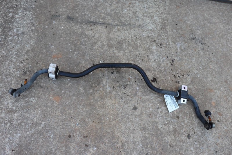 2013-2019 LEXUS GS350 AWD FRONT SUSPENSION ANTI ROLL SWAY BAR SUPPORT OEM