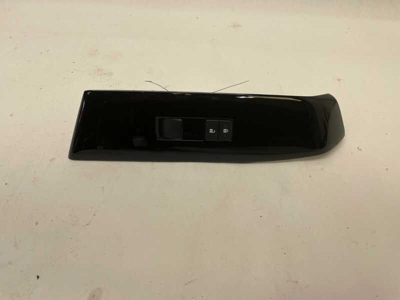 2013-2015 LEXUS GS350 FRONT PASSENGER RIGHT SIDE POWER WINDOW SWITCH