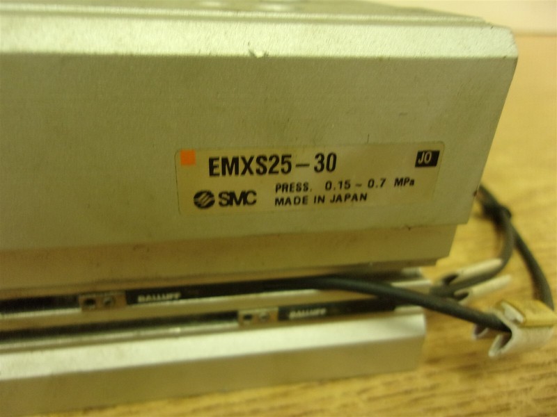 SMC EMXS25-30 Slide Cylinder *FREE SHIPPING*