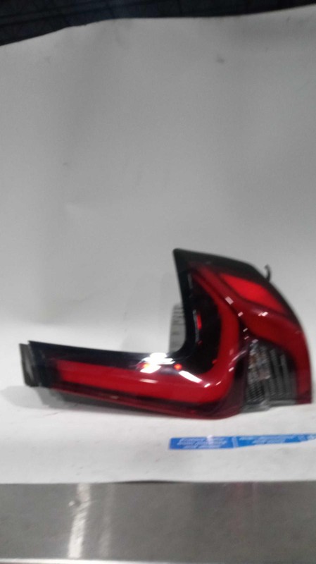 Used Right Tail Light Assembly fits: 2024 Honda Cr-v quarter mounted Right Grade