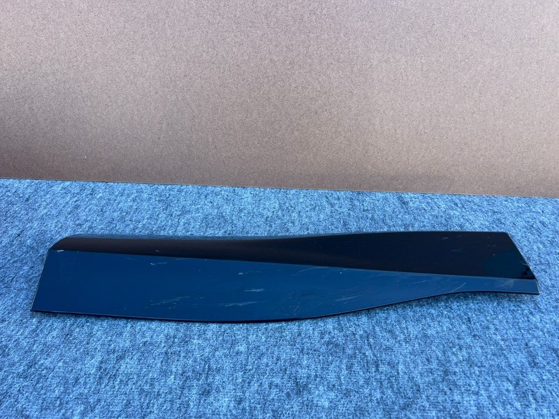 FORD MUSTANG MACH-E 2021-2026 OEM REAR RIGHT PASSENGER DOOR LOWER MOLDING TRIM
