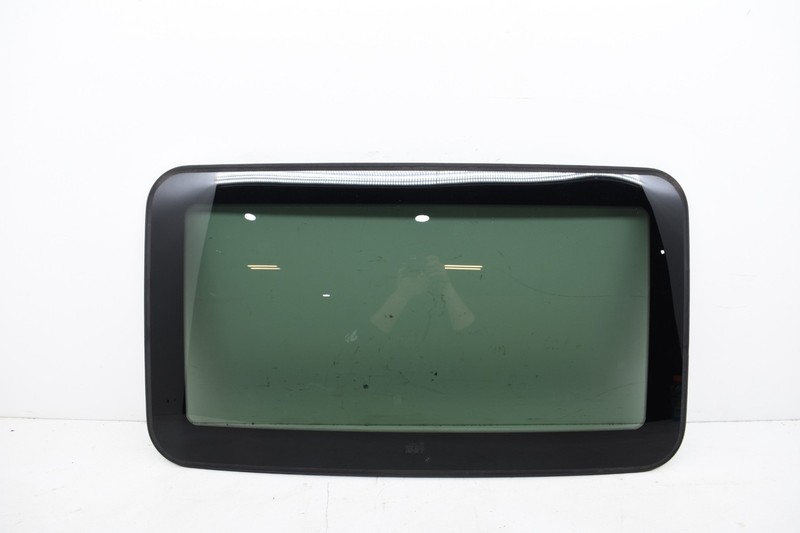 2007 BMW E92 3 Series Coupe Sunroof Moonroof Window Glass Cover Panel OEM KW74