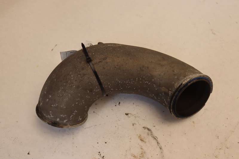 2008-2018 MACK CXU613 MP8 DIESEL ENGINE INTAKE ELBOW PIPE TUBE 20999319 OEM
