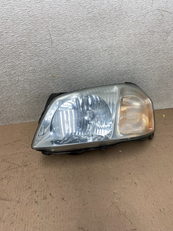 2001 to 2004 Mazda Tribute Left Driver Lh Side Halogen Headlight Oem AA0431 DW