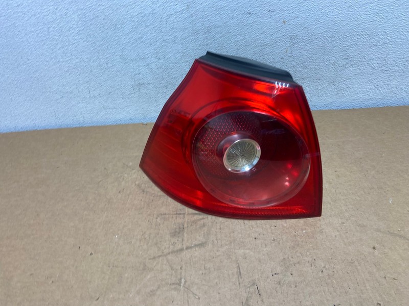 2006 2007 2008 Volkswagen Golf MK5 5 Left Driver LH Tail Light Oem AD6203 LK