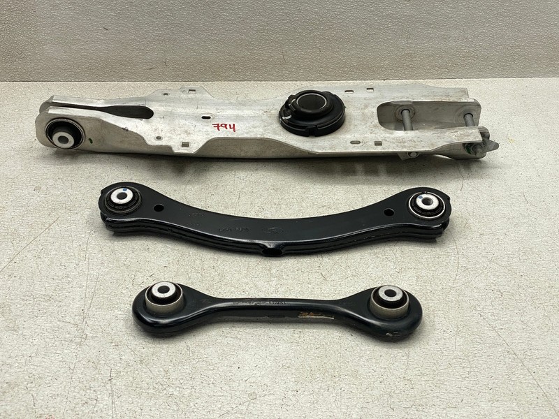 2024 FORD BRONCO SPORT REAR LEFT DRIVER SIDE CONTROL ARM SET OEM LOT794