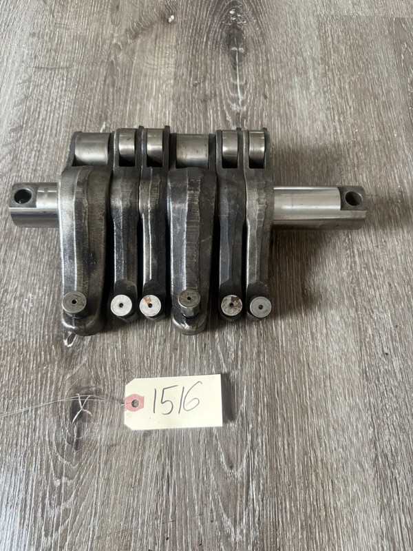 Set of 6 Caterpillar Rocker Arms, 4x 271-3962 & 2x 286-1309