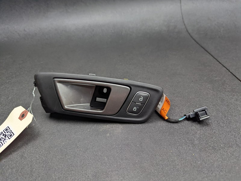 Front Left Door Inside Handle 2021 Ford Ecosport GN1Z-5822601-CA 2018-2022 2023