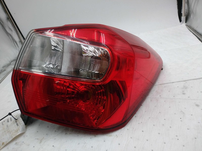 2014 Subaru Impreza Right Blue Tail Light Assembly OEM 320217 125K Miles