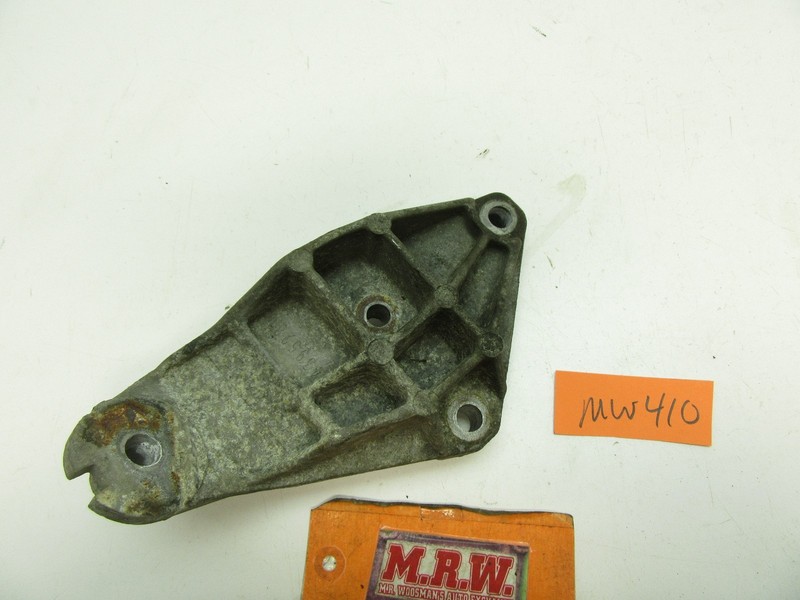 97 SAAB 900 AUTOMATIC TRANSMISSION MOUNT REAR BRACKET TURBO BACK MOTOR ENGINE