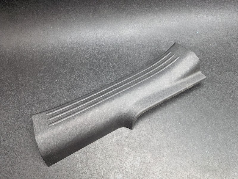 Rear Right Door Sill Scuff Plate 2019 Infiniti QX50 769B6-5NA0A 2020 2021 - 2024
