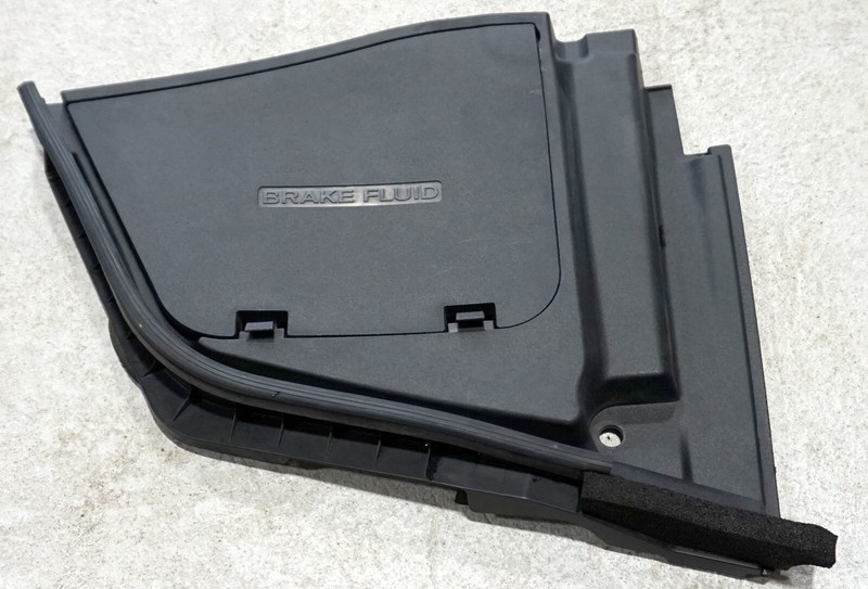 ✅ 2014-2024 INFINITI Q50 Q60 OEM COWL PLENUM PANEL LEFT BRAKE FLUID COVER Lid