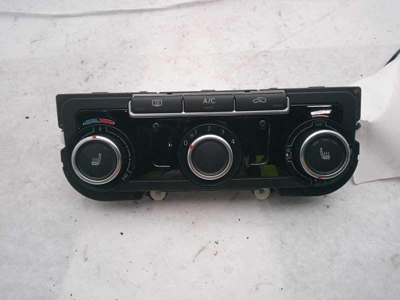 Used A/C Selector Switch fits: 2013 Volkswagen Golf Htbk single zone climatic w/
