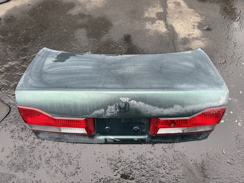 01-02 Honda Accord 4 Door Trunk Lid Green 68500-S84-A80ZZ OEM
