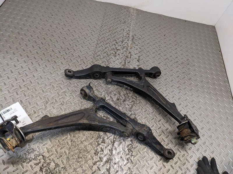 1992-1995 Honda Civic OEM Front Left & Right Side Lower Control Arm Arms 118