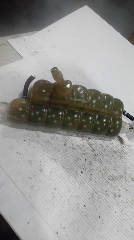 2020 Ford Expedition Engine Coolant Reservoir White OEM FL3Z8A080A 77K Miles
