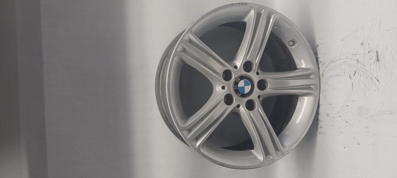 12-'18 BMW 328i Wheel 17x7-1/2 alloy 5 spoke OEM Grade B