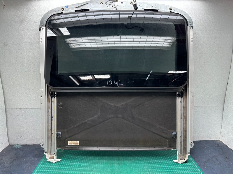 06-11 Mercedes-Benz ML350 W164 - SUNROOF SUN ROOF GLASS OEM