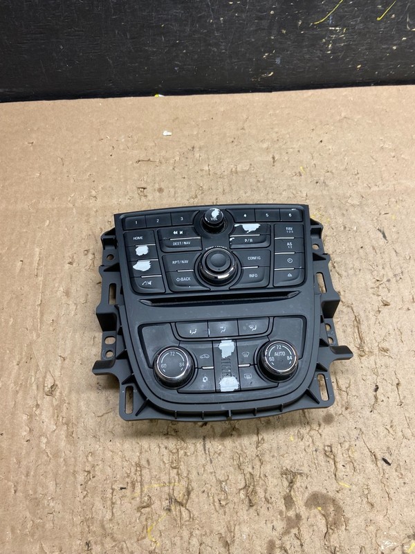 2012 - 2016 Buick Verano Radio Climate Control Unit Heater Ac Temp T8384 DG