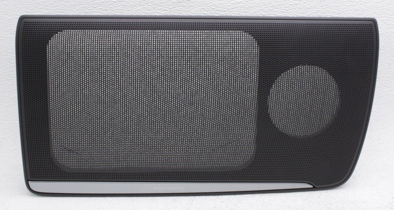 OEM Audi A6, S6 Left Driver Side Black Dash Speaker Grille: Tiny Tab Missing