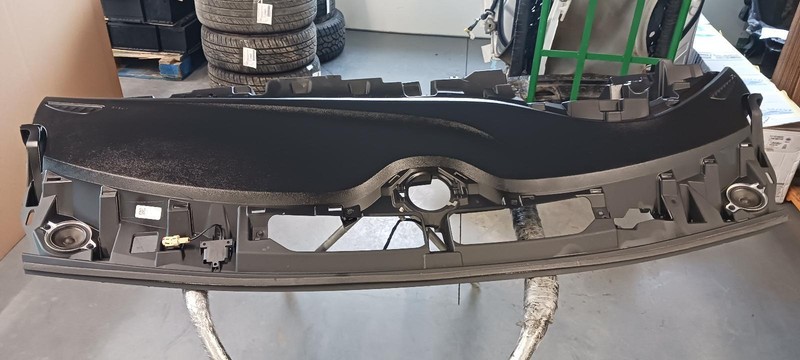 20-'23 BUICK ENCLAVE Dash PanelDashboard OEM Trim Code H8X