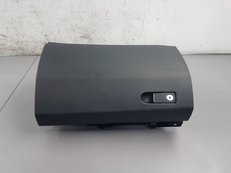 2014 Mercedes AMG E 63 S Wagon Glove Box #2078 F6