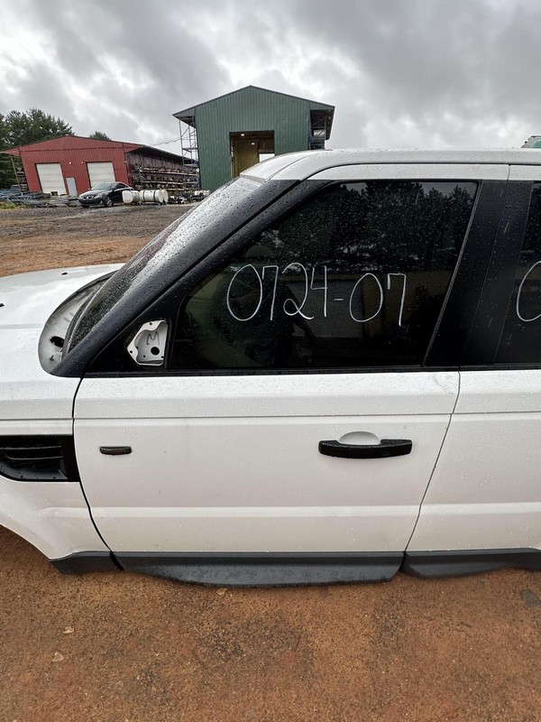 2006-2013 RANGE ROVER SPORT FRONT LEFT DRIVER DOOR SHELL PANEL WHITE OEM