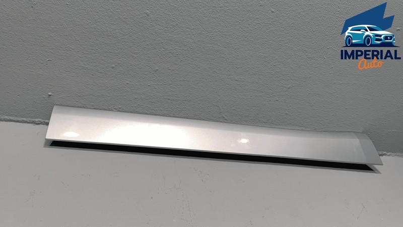 TOYOTA HIGHLANDER FRONT LEFT DRIVER SIDE DOOR LOWER MOLDING OEM 2014 - 2019