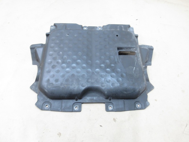 Mercedes S550 C217 2015 4.7L AWD Under Engine Splash Shield Guard 14-17 |
