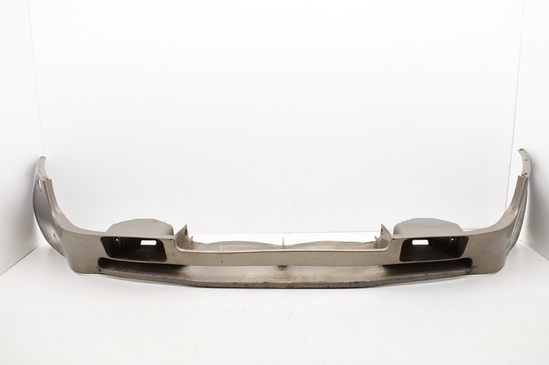 1983 PORSCHE 944 FRONT BUMPER VALANCE COVER Platinum Metallic OEM Damage KW60