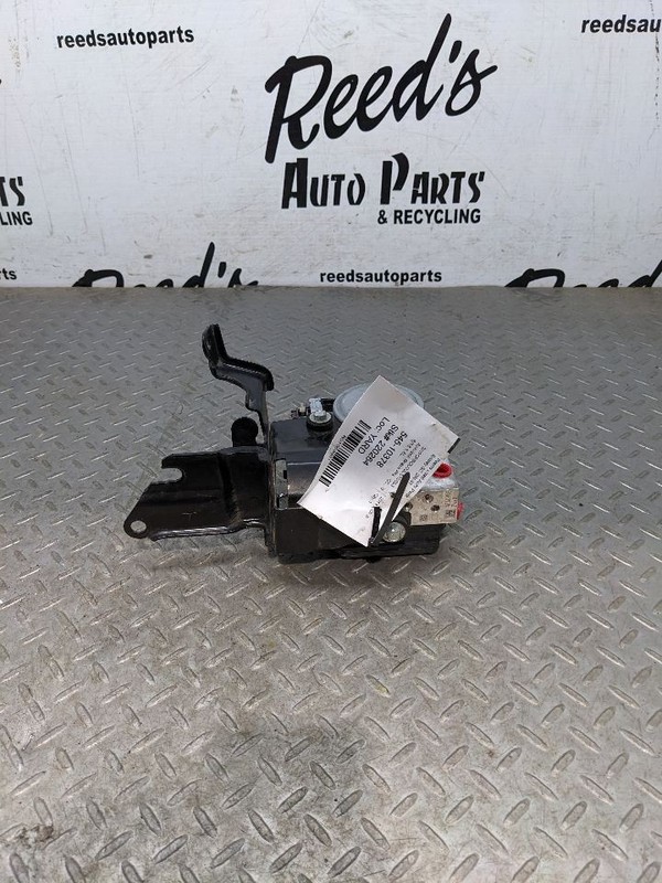 Anti-Lock Brake Part Assembly Fits 18-19 KICKS 1058901