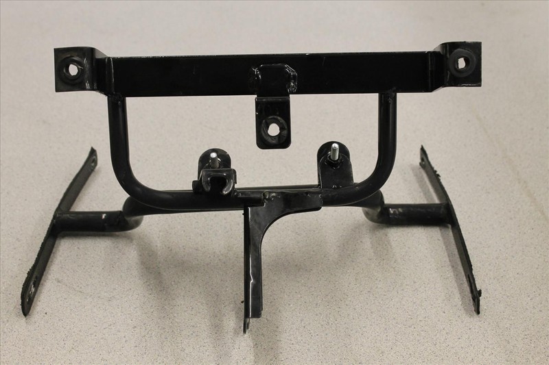 2008 LIFAN TMS 200 FRONT FAIRING STAY MOUNT BRACKET OEM TMS200 08