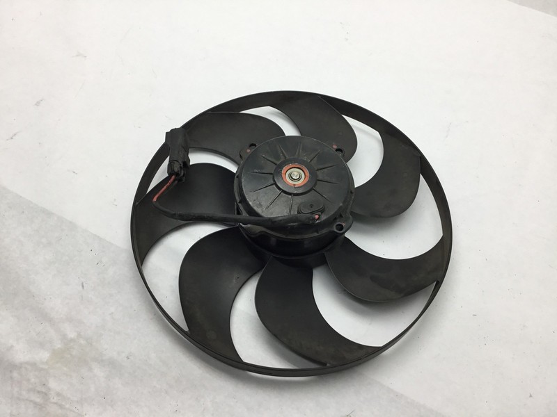 Maserati Quattroporte 4.2L Left Engine Radiator Cooling Fan Blade Motor 03-12 :Y