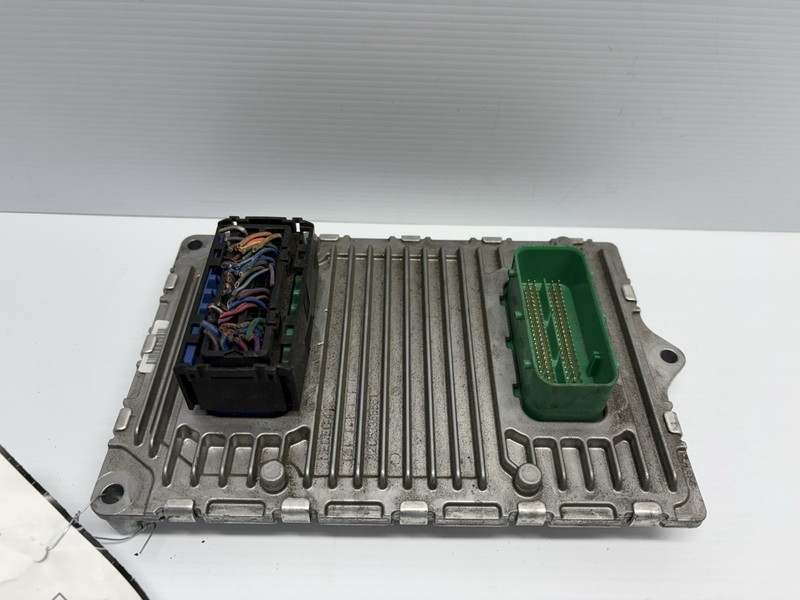 ECM Engine Computer Control Module PCM 2019 2020 Jeep Cherokee 68397063AA OEM