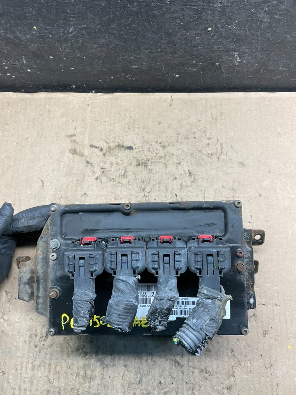2010 Dodge Caravan Town & Country Engine Computer ECU OEM T2507 DG