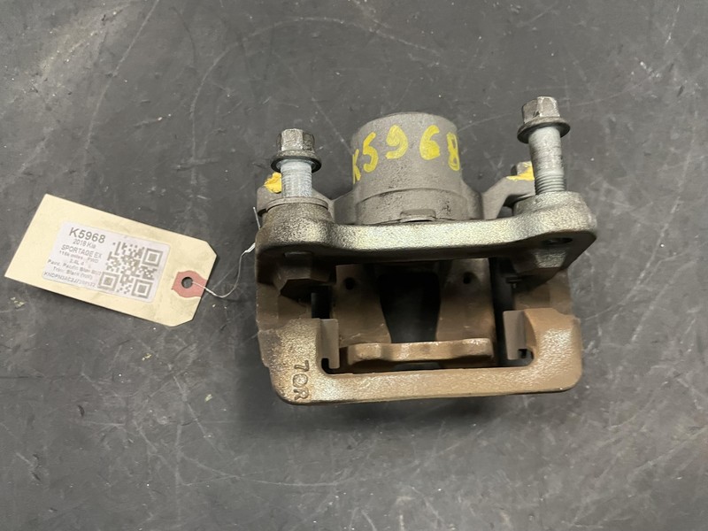 Rear Left Brake Caliper 2018 Kia Sportage 58210-D3000 2017 2019 2020 2021 2022