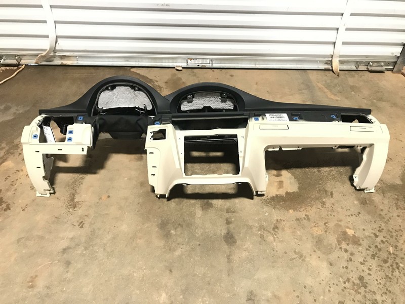 07-13 BMW 335I E93 CONVERTIBLE DASHBOARD DASH PANEL ASSEMBLY OEM