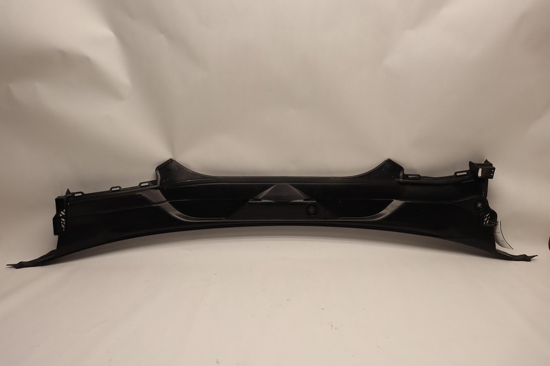 2017-2022 BMW 540I FRONT WINDSHIELD COWL PANEL GRILLE COVER OEM