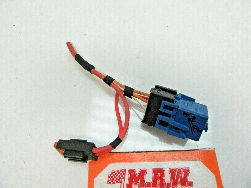 FUSE RELAY WIRE PLUG CONNECTOR 40 AMP BLUE fits BMW 323i 328i 335i M3 X1 08 09