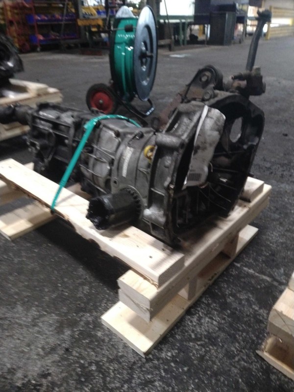 2007 Subaru Legacy Manual Transmission Assembly 5SP 4WD 202K Miles OEM