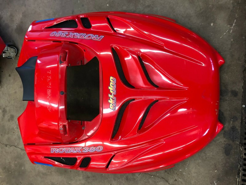 Ski-doo Snowmobile Formula S SL SLS Hood FREE SHIP TO WI IL MN IA ND SD