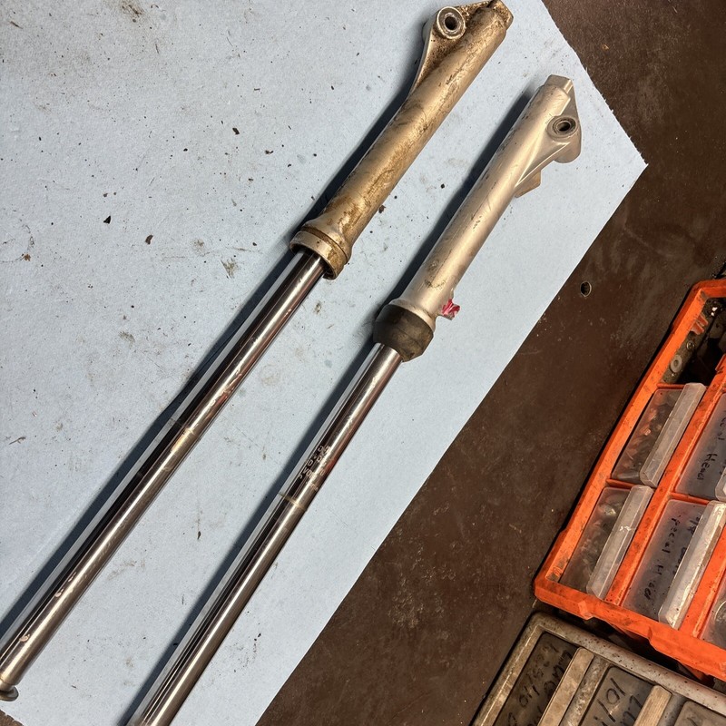 2004 YAMAHA PW80 PW 80 Zinger Motorcycle Front Forks