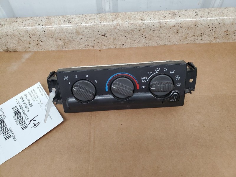 Temperature Control Opt C60 Fits 99-05 BLAZER S10/JIMMY S15 300019